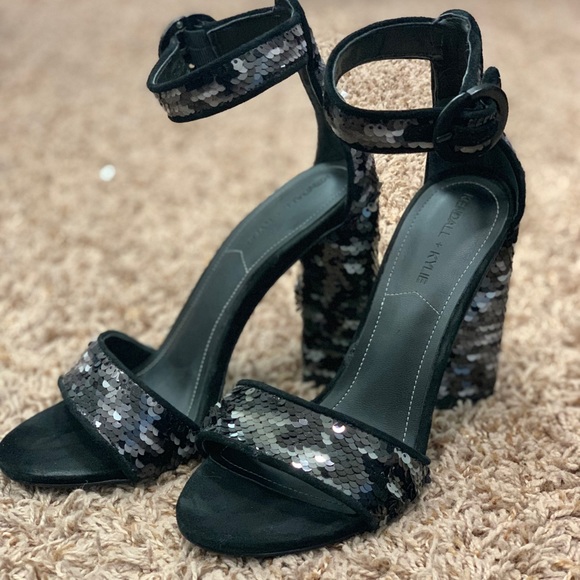 Kendall and Kyle sequin heel sandal - Picture 3 of 6